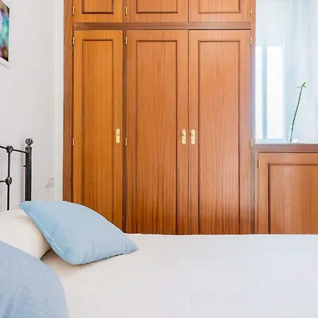 Surthy Porvenir Apartment