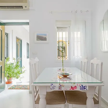 Surthy Porvenir Apartment